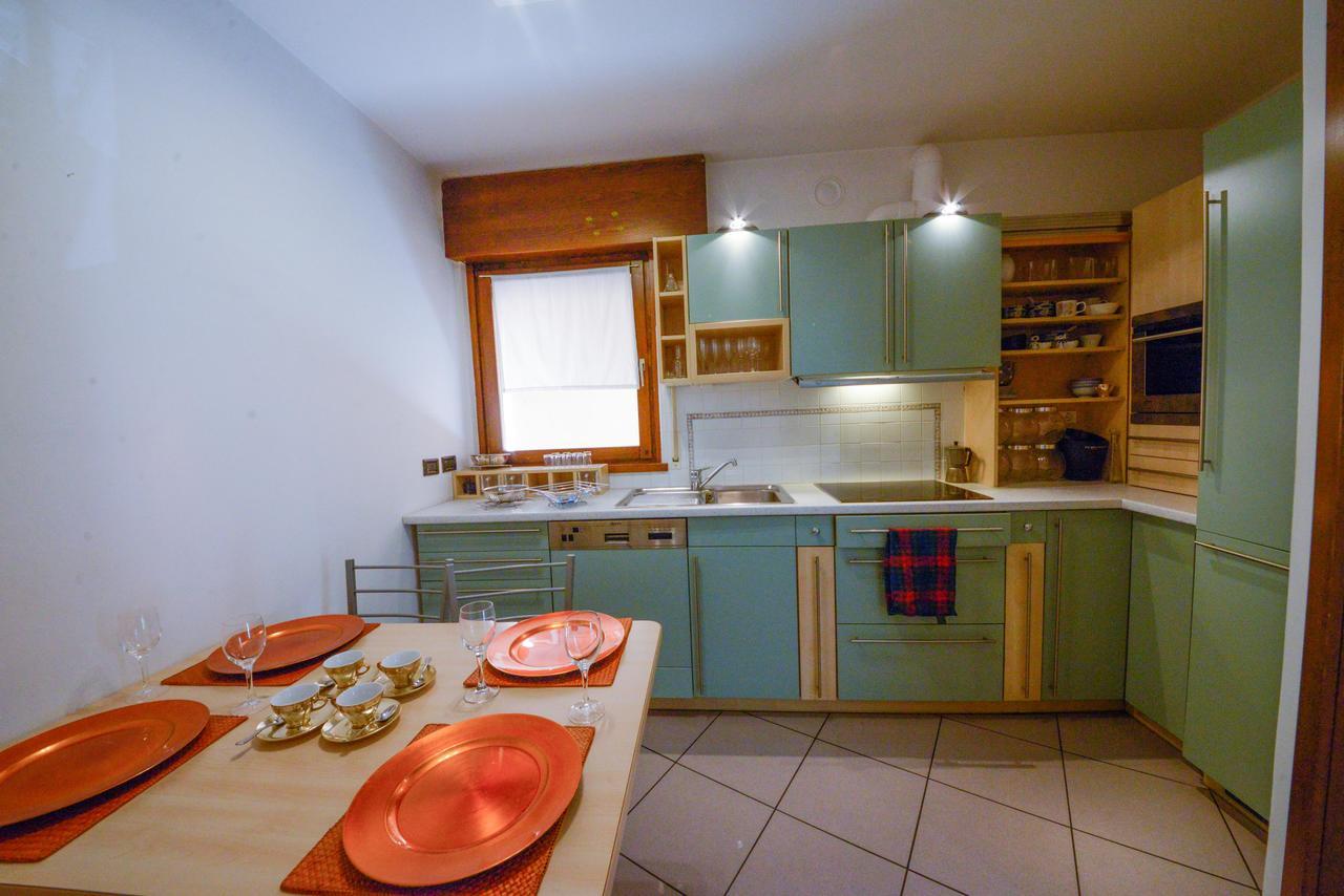 Apartment White Dream *
